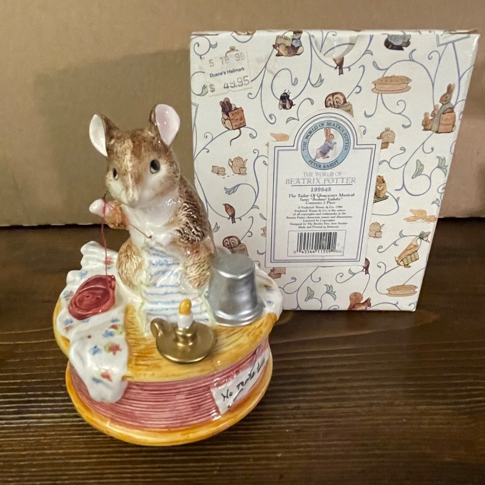 Vintage 1996 Enesco "The Tailor of Gloucester" Musical Figurine #199648